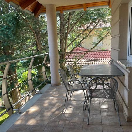 Amore Apartmanhaz Siofok Bagian luar foto