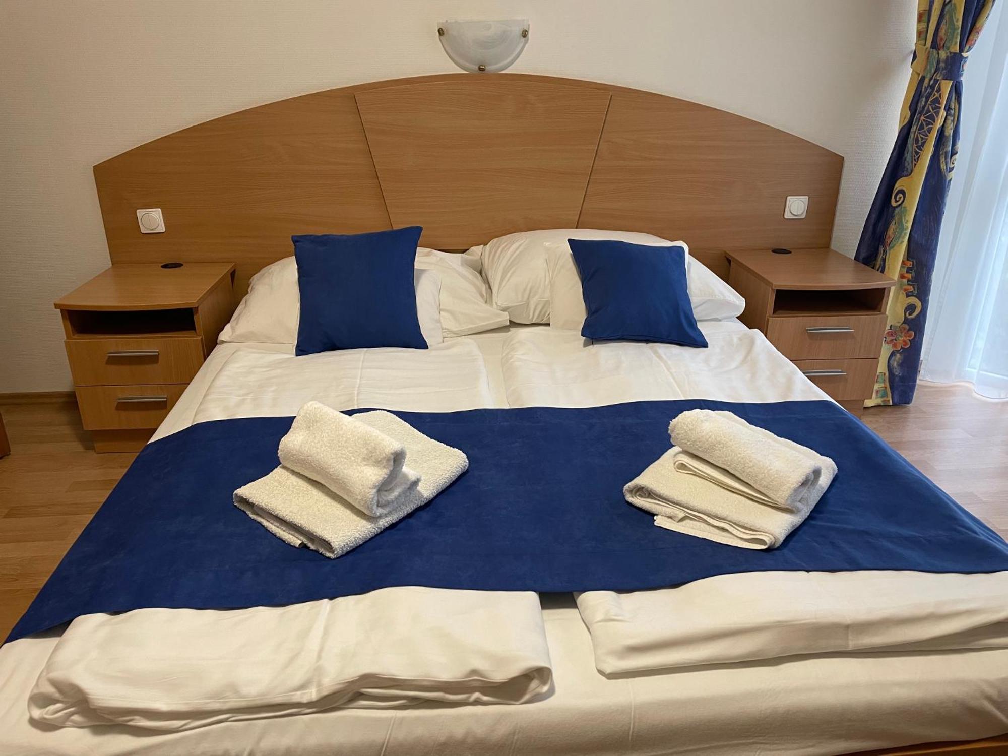 Amore Apartmanhaz Siofok Bagian luar foto