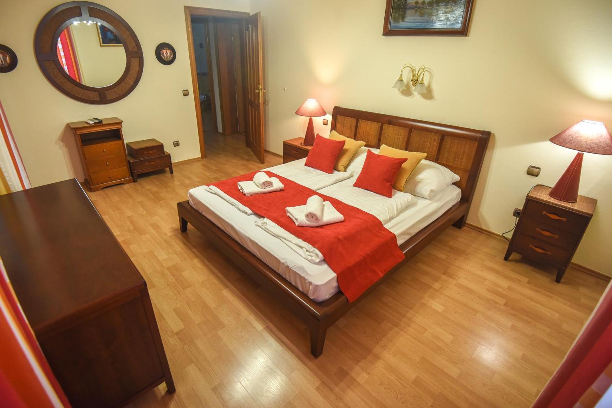 Amore Apartmanhaz Siofok Bagian luar foto